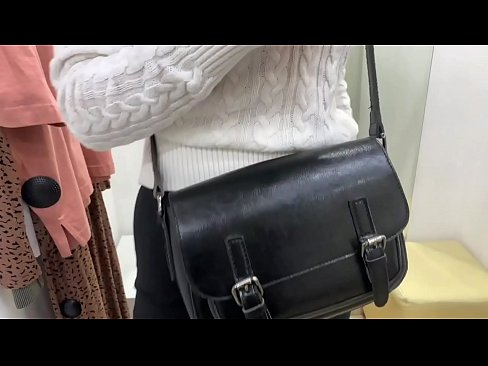 ❤️ Публичная мастурбация молоденькой сучки ФералБерри с дилдо в примерочной ❌ Жесткое порно на порно сайте loanworld.top ️